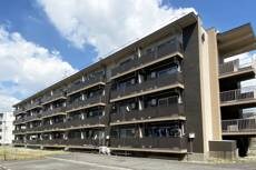 物件外観写真1　(建物外観)