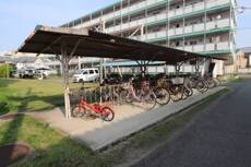 物件外観写真3　(その他共有部分)