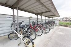 物件外観写真3　(その他共有部分)