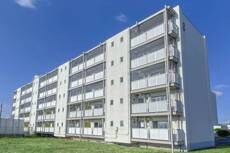 物件外観写真1　(建物外観)