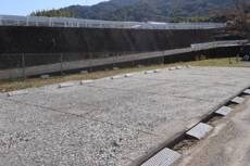 物件外観写真2　(駐車場)