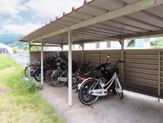 物件外観写真3　(その他共有部分)