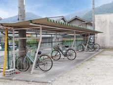 物件外観写真3　(その他共有部分)