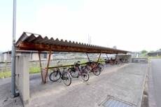 物件外観写真3　(その他共有部分)