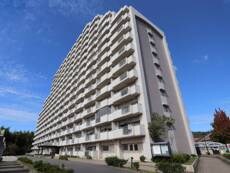 物件外観写真1　(建物外観)