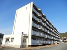 物件外観写真1　(建物外観)