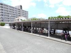 物件外観写真3　(その他共有部分)