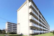 物件外観写真1　(建物外観)