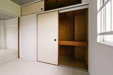 物件内観写真9　(収納)