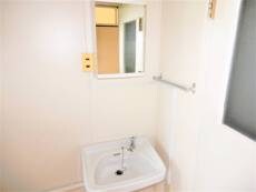 物件内観写真7　(洗面所)