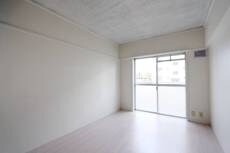 物件内観写真13　(その他部屋スペース)