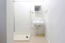 物件内観写真8　(洗面所)