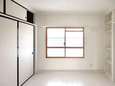 物件内観写真13　(その他部屋スペース)