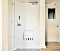 物件内観写真11　(玄関)