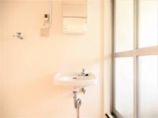 物件内観写真8　(洗面所)