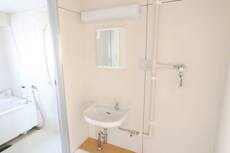 物件内観写真8　(洗面所)