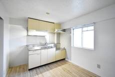 物件内観写真5　(キッチン)