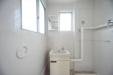 物件内観写真8　(洗面所)