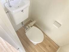 物件内観写真7　(トイレ)