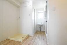 物件内観写真8　(洗面所)