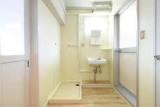 物件内観写真8　(洗面所)