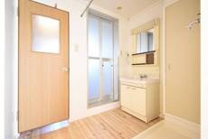 物件内観写真8　(洗面所)