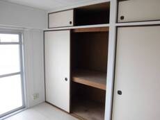 物件内観写真9　(収納)