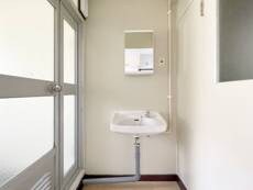 物件内観写真8　(洗面所)