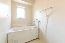 物件内観写真6　(バス／シャワールーム等)