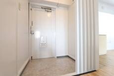 物件内観写真11　(玄関)