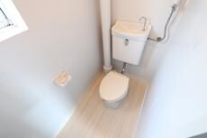 物件内観写真6　(トイレ)