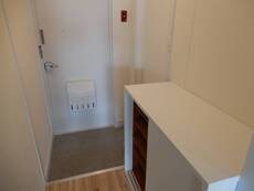 物件内観写真11　(玄関)