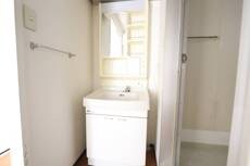 物件内観写真8　(洗面所)