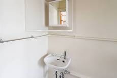 物件内観写真8　(洗面所)