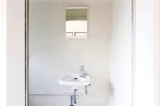 物件内観写真8　(洗面所)