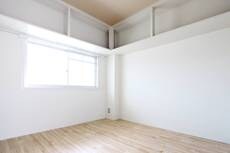 物件内観写真13　(その他部屋スペース)