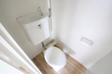 物件内観写真7　(トイレ)