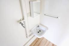 物件内観写真8　(洗面所)