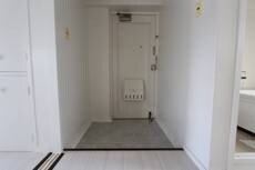 物件内観写真11　(玄関)