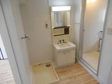 物件内観写真8　(洗面所)