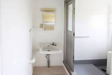 物件内観写真8　(洗面所)