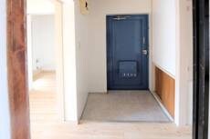 物件内観写真11　(玄関)