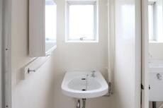 物件内観写真8　(洗面所)