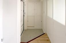 物件内観写真11　(玄関)