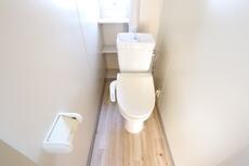 物件内観写真7　(トイレ)