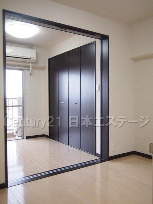 洋室(南東向きのお部屋です)