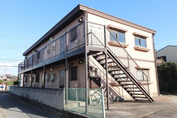 物件外観写真1　(日当たりの良いアパートです)