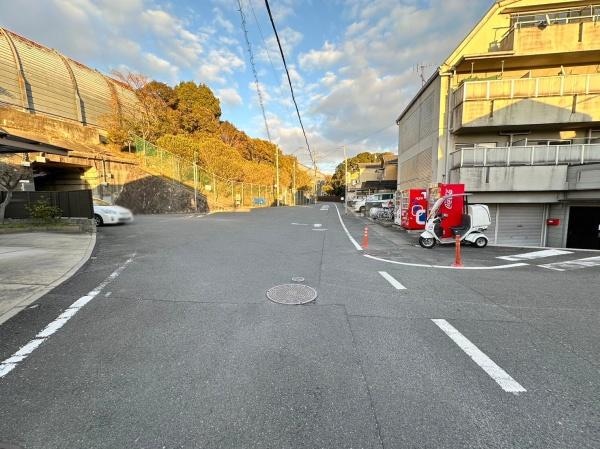 現地からの眺望(前面道路)