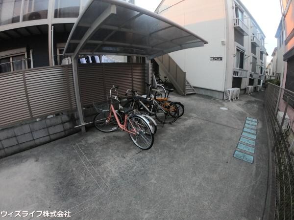 駐車場(写真は別のお部屋のものです。)