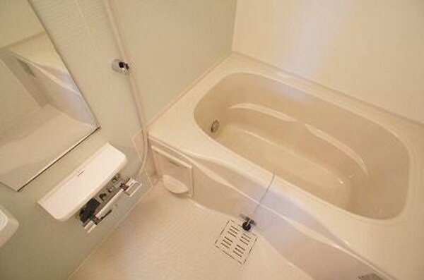 バス／シャワールーム等(写真は入居前の過去のものです)